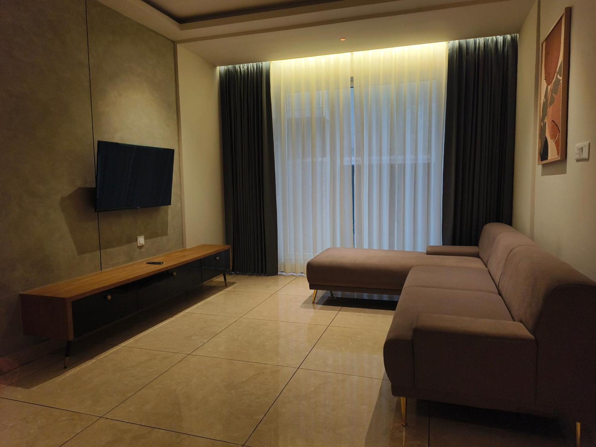 Olive Hotel Le Opera By Embassy Group Bangalore Extérieur photo