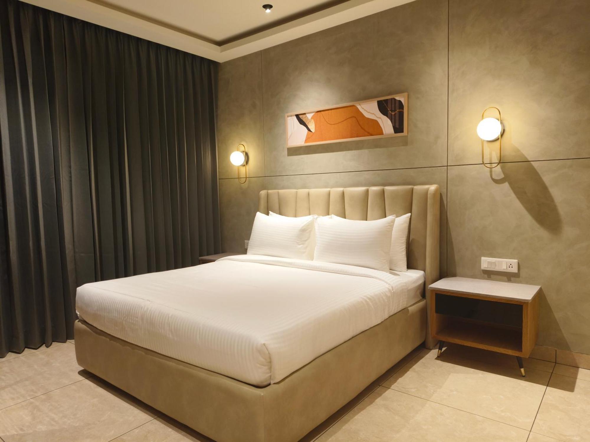 Olive Hotel Le Opera By Embassy Group Bangalore Extérieur photo